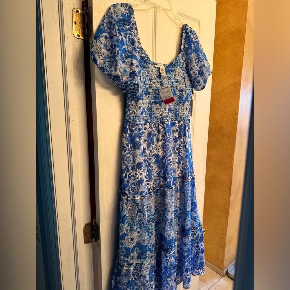 Blue Dress 👗 💙 - Picture 1 of 4